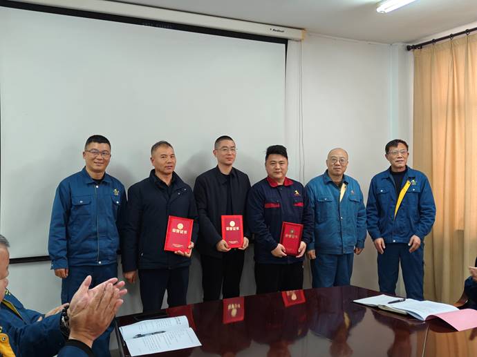 第一事業(yè)部冶化協(xié)力項目部獲銅冠冶化公司“強(qiáng)化意識，防控風(fēng)險”...